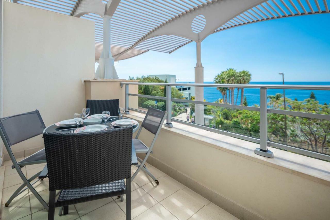 Oceanside Terrace Apartment By Holiday Rental Madeira Funchal  Esterno foto